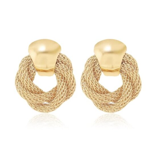 Luxe Circle Golden Earrings - Picture 5 of 7